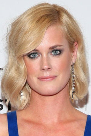 Photo of Abigail Hawk from the Latest Netflix gallery