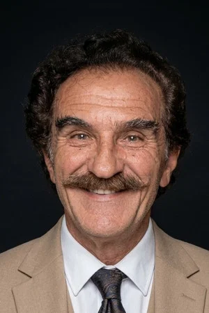 Photo of Yılmaz Köksal from the Latest Netflix gallery