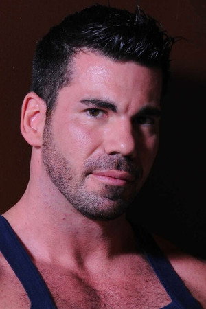 Photo of Billy Santoro from the Latest Netflix gallery