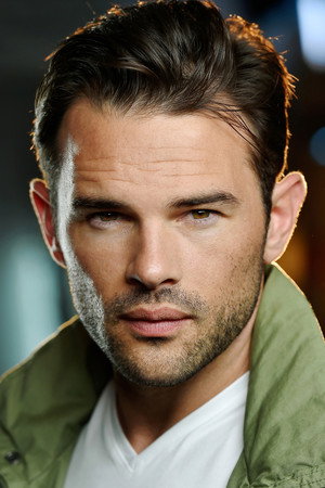 Photo of Patrick Duke Conboy from the Latest Netflix gallery