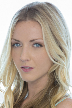 Photo of Karla Kush from the Latest Netflix gallery