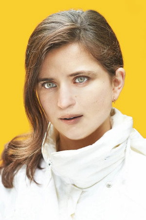 Photo of Sarah Jones from the Latest Netflix gallery