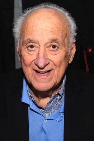 Jerry Adler photo