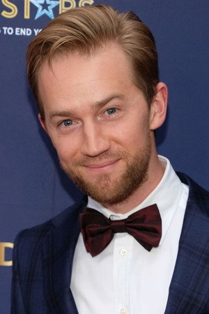 Photo of Jason Dolley from the Latest Netflix gallery