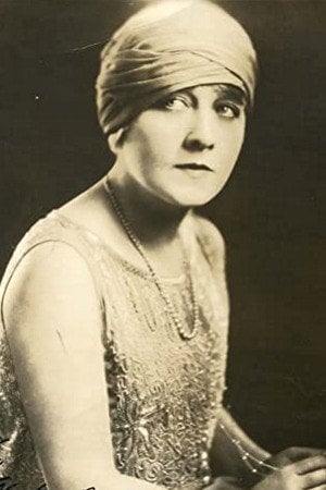 Photo of Louise Dresser from the Latest Netflix gallery