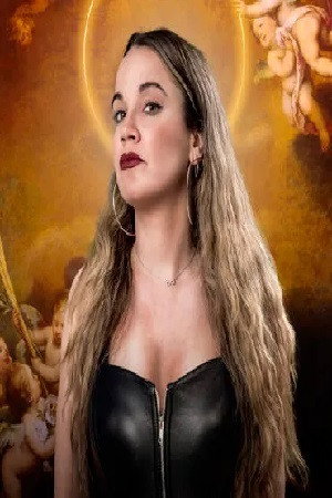 Photo of Martita de Graná from the Latest Netflix gallery
