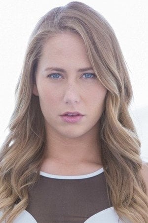 Photo of Carter Cruise from the Latest Netflix gallery