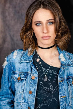Photo of Elise Greene from the Latest Netflix gallery