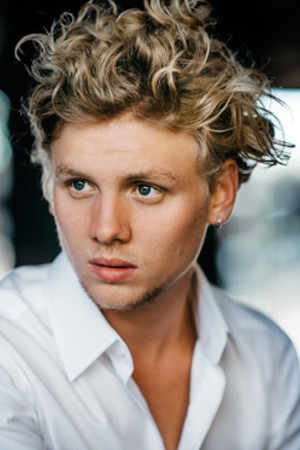 Photo of Johannes Nussbaum from the Latest Netflix gallery
