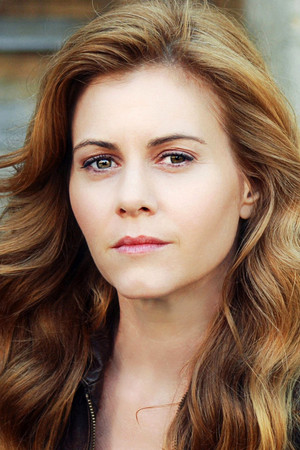 Christie Lynn Smith photo