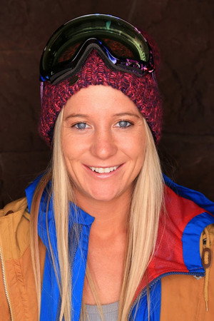 Photo of Hannah Teter from the Latest Netflix gallery