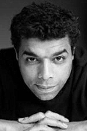 Photo of Claudio Dos Santos from the Latest Netflix gallery