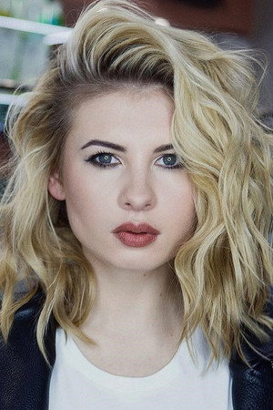 Anna Tsukanova-Kott photo