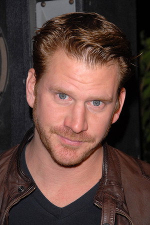 Dash Mihok photo