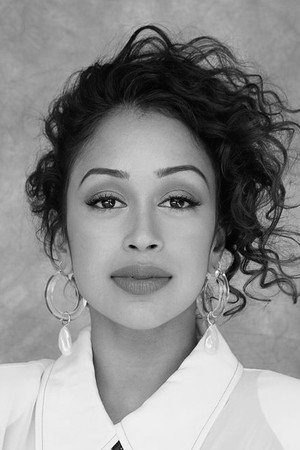 Liza Koshy photo