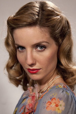 Annabelle Wallis photo
