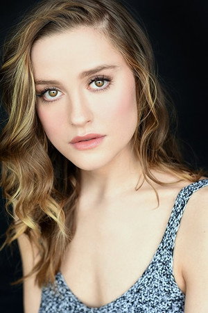 Photo of Stephanie Van Dyck from the Latest Netflix gallery
