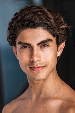 Photo of Alfonso Osnaya from the Latest Netflix gallery