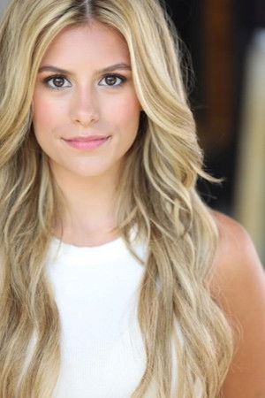 Madisyn Shipman photo