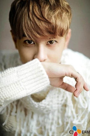 Nat Thewphaingam photo