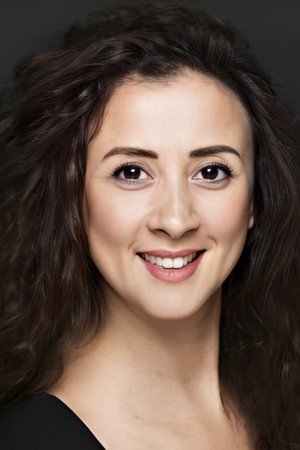 İrem Kahyaoğlu photo