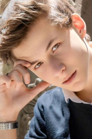 Photo of Diego Montessoro from the Latest Netflix gallery