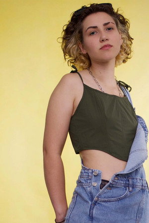 Photo of Sarah Knoetig from the Latest Netflix gallery