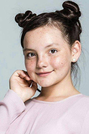 Photo of Francisca Aronsson from the Latest Netflix gallery