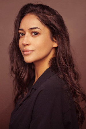 Photo of Julia Oberlinkels from the Latest Netflix gallery