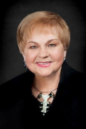 Photo of Taisiya Lytvynenko from the Latest Netflix gallery