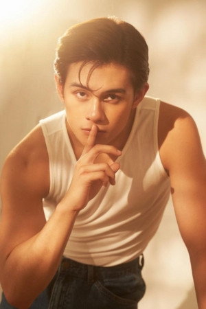 Photo of Matthew Uy from the Latest Netflix gallery