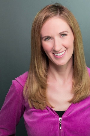 Photo of Lauren Alvernaz from the Latest Netflix gallery