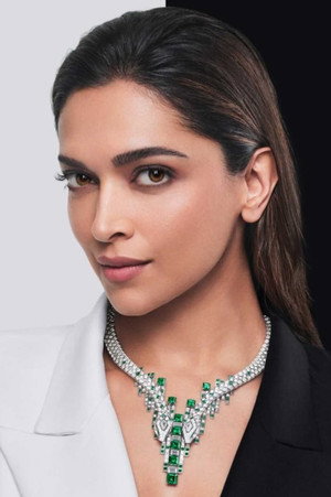Deepika Padukone photo