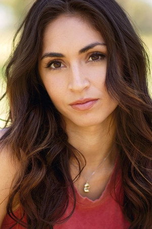 Photo of Nihan Gur from the Latest Netflix gallery
