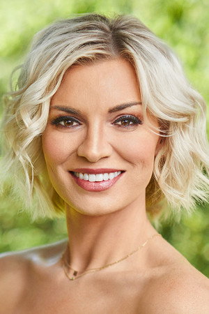 Photo of Lindsay Hubbard from the Latest Netflix gallery