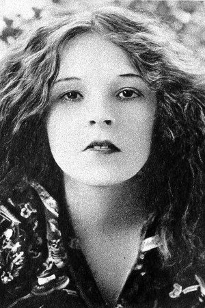 Photo of Kay Laurel from the Latest Netflix gallery