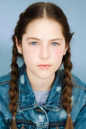 Photo of Ayla Rose Evans from the Latest Netflix gallery