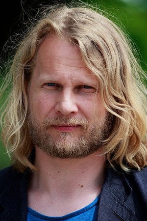 Photo of Aslak Sira Myhre from the Latest Netflix gallery