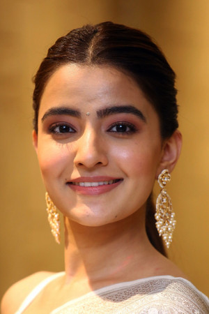 Rukshar Dhillon photo