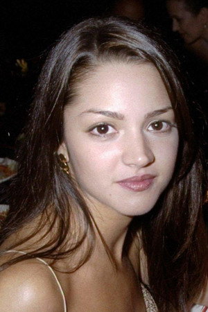 Photo of Paula Garcés from the Latest Netflix gallery