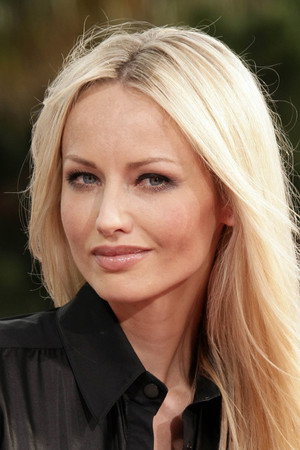 Adriana Karembeu photo