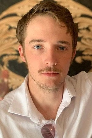 Photo of Michael Rees from the Latest Netflix gallery