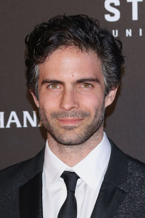 Osvaldo Benavides photo