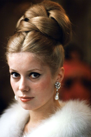 Catherine Deneuve photo