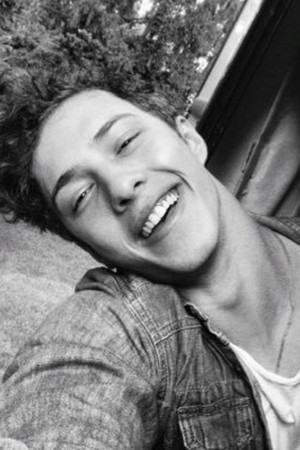 Ali Gözüşirin photo