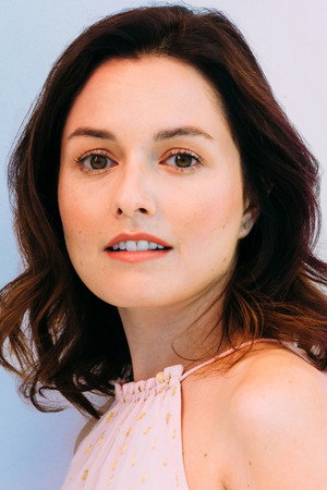 Photo of Jenna Gavigan from the Latest Netflix gallery