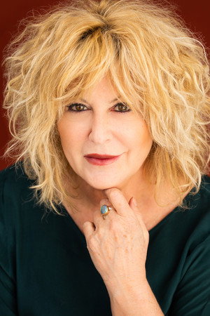 Photo of Frédérike Bédard from the Latest Netflix gallery