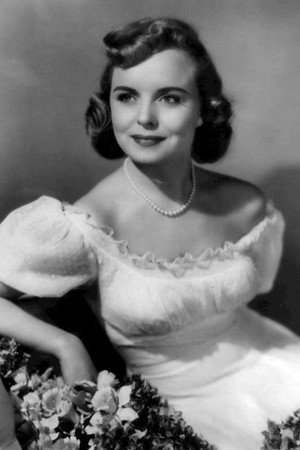 Photo of Lillian Miles from the Latest Netflix gallery