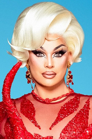 Photo of Valentina from the Latest Netflix gallery