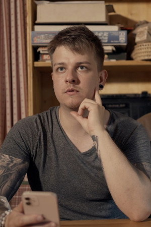 Photo of Andreas Müller from the Latest Netflix gallery